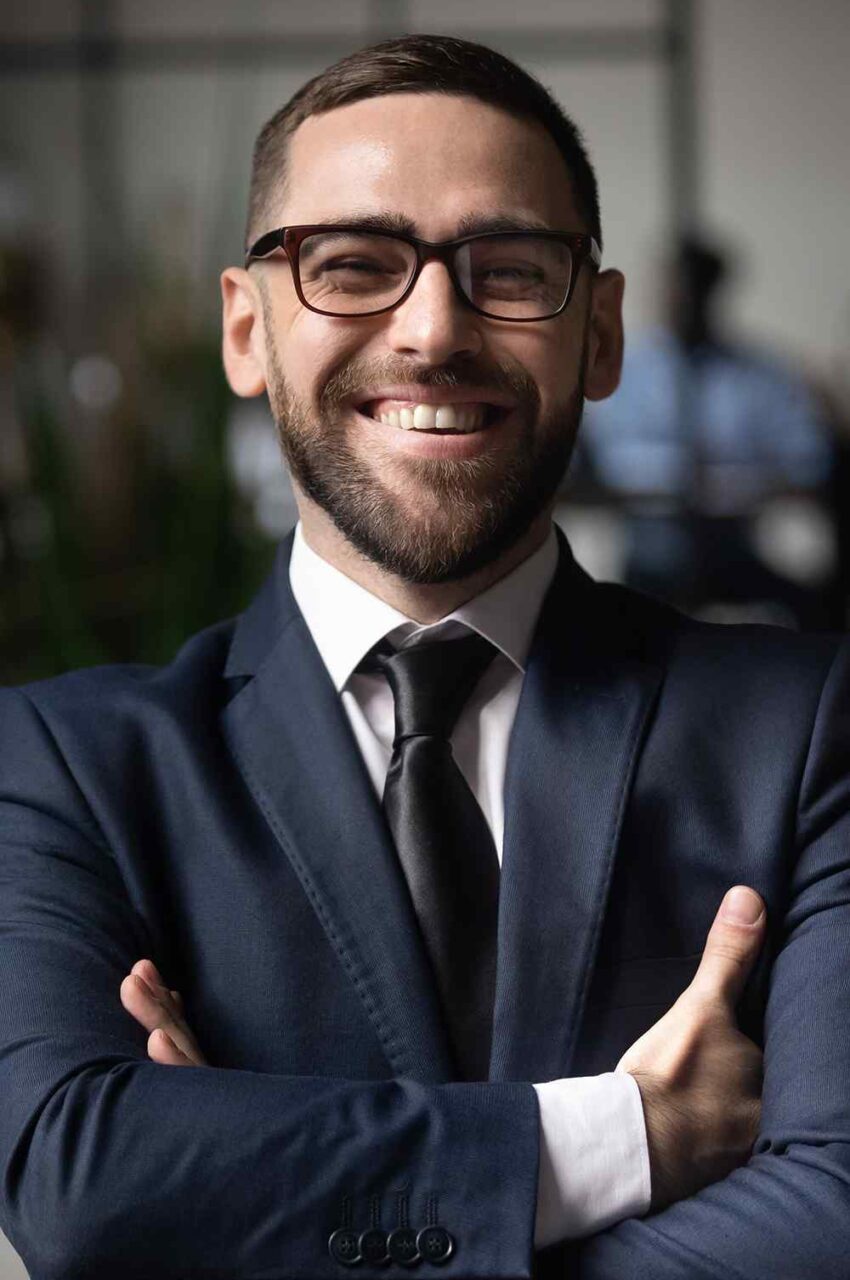 https://metroad.in/wp-content/uploads/2020/08/team_05-850x1280.jpg